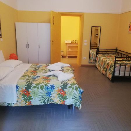 Guesthouse Viale แบร์กาโม ภายนอก รูปภาพ